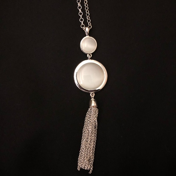 Liz Claiborne long necklaces - Picture 1 of 3